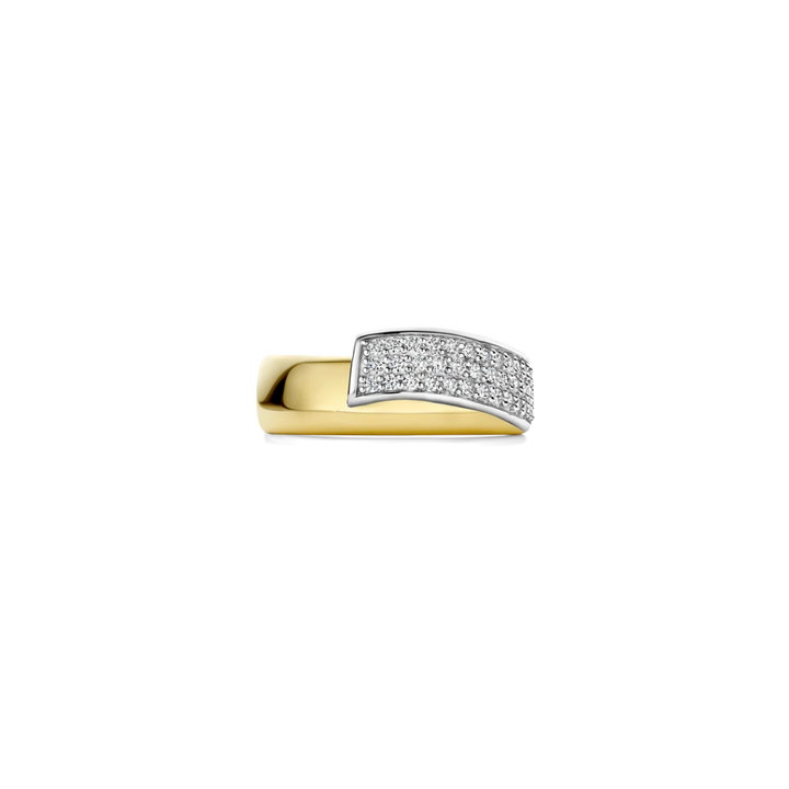 Anel Contrast Twisted Zirconia