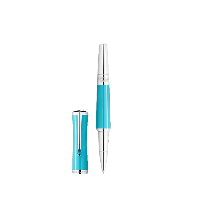 Caneta Muses Maria Callas Special Edition Rollerball turquesa e prateada com tampa tirada ao lado da caneta