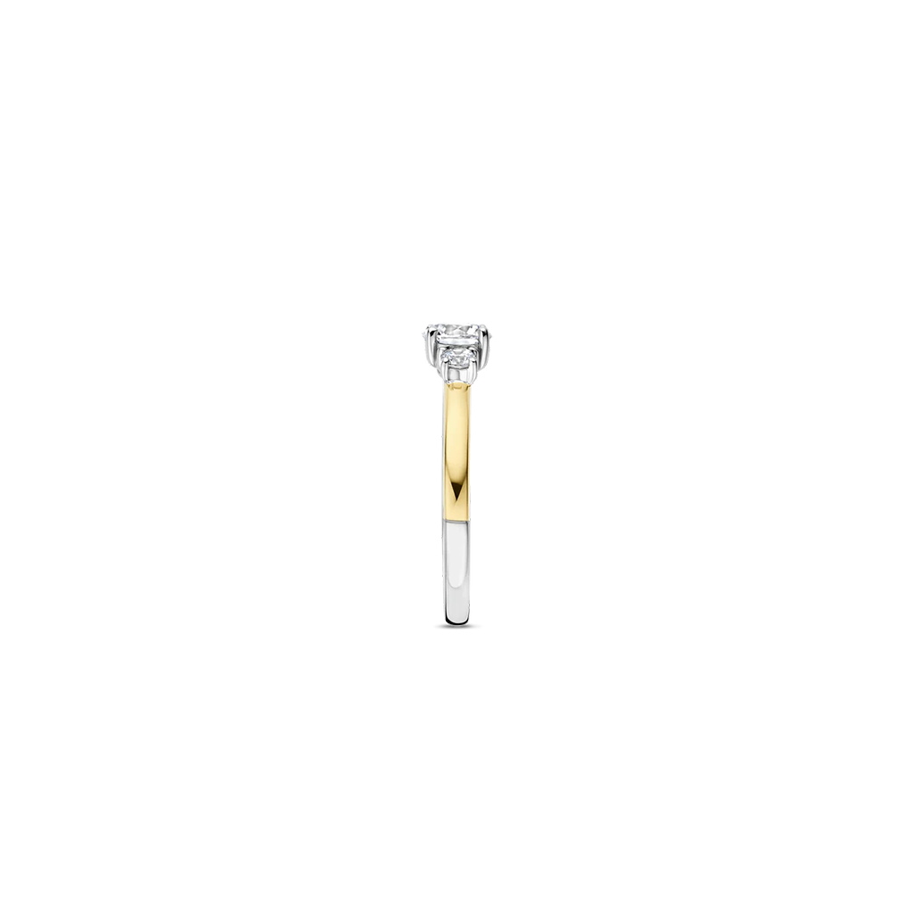 Anel Classic Triple Zirconia