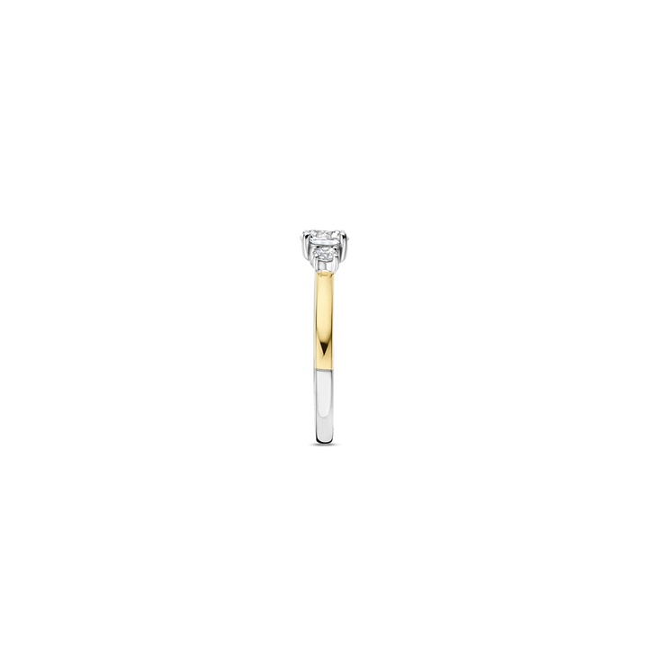 Anel Classic Triple Zirconia