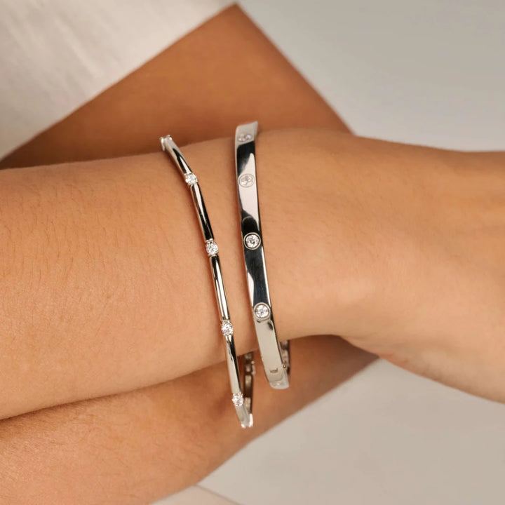 Escrava Classic Rectangular Zirconia Silver