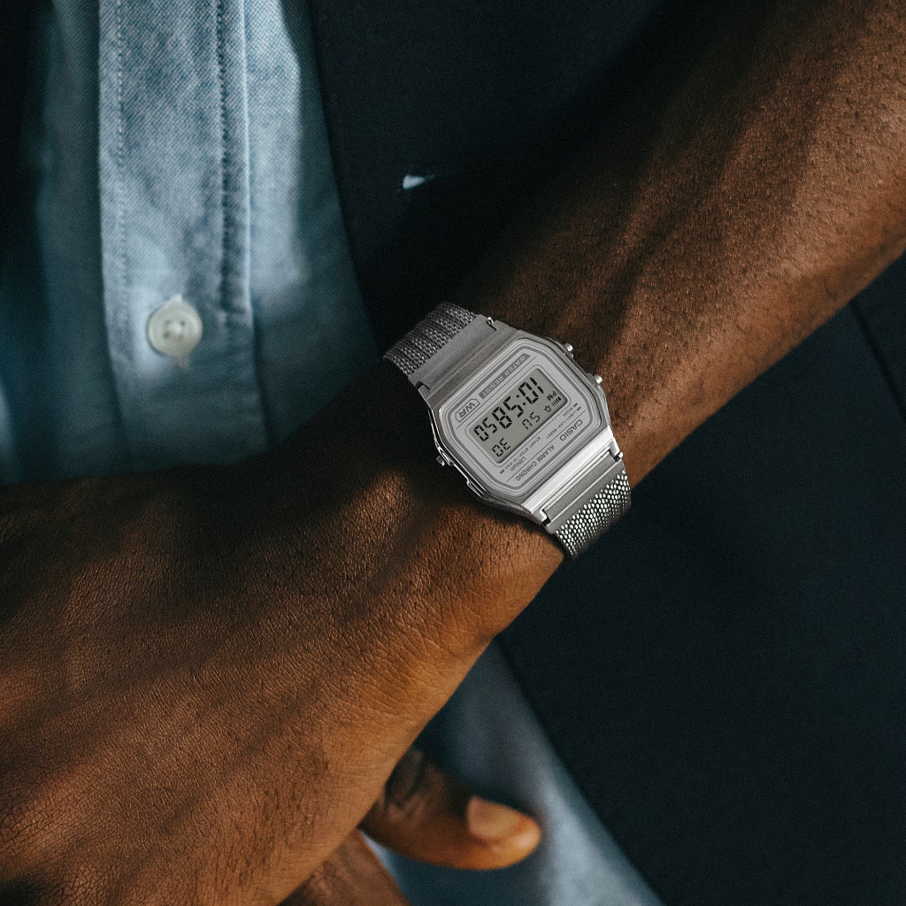 Vintage Iconic Silver