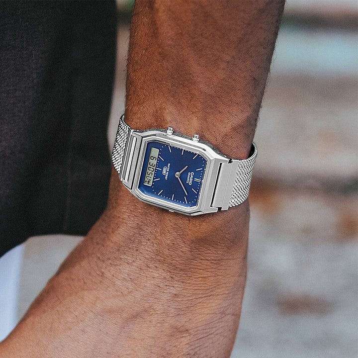 Vintage Edgy Silver-Blue