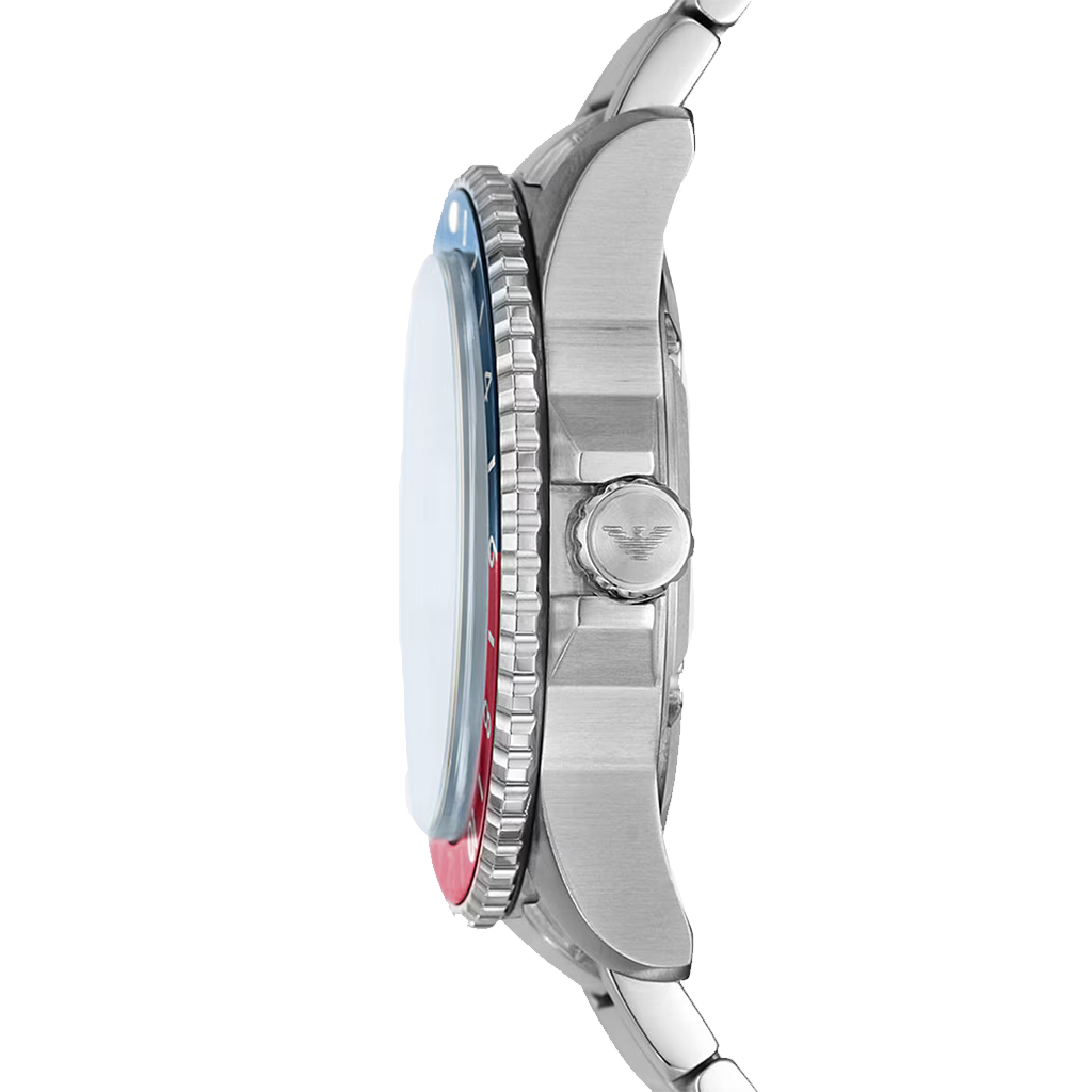 Relógio Armani Diver Steel prateado com mostrador azul e coroa dos segundos e horas metade azul, metade vermelho visto de lado