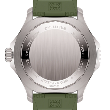 Tampa prateada do Relógio Breitling Superocean Automatic Super Diver 46mm com pulseira silicone e mostrador verdes de caixa prateada