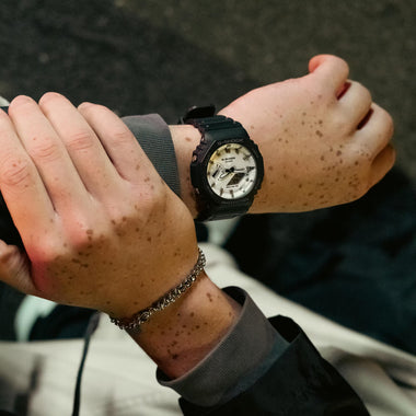 G-Shock Classic Black-White