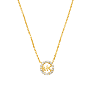 Colar de prata banhada a ouro com um pingente circular, apresentando as iniciais ‘MK’ no centro, rodeadas por pequenas zircónias que adicionam brilho e elegância.