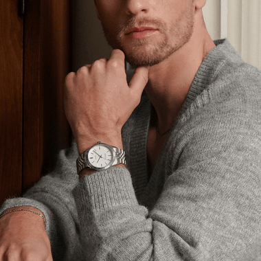 One Royal Silver-White