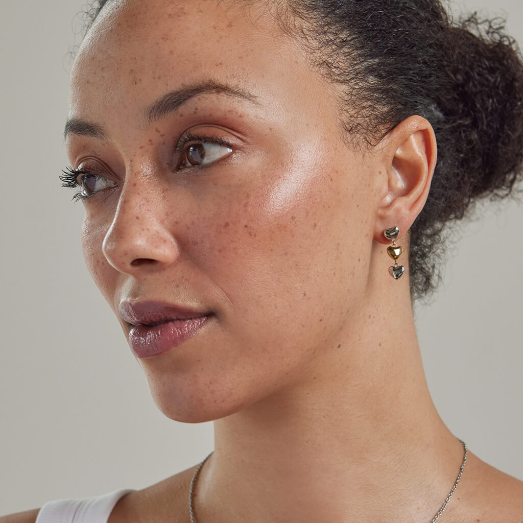 Brincos One Crazy Heart Embrace