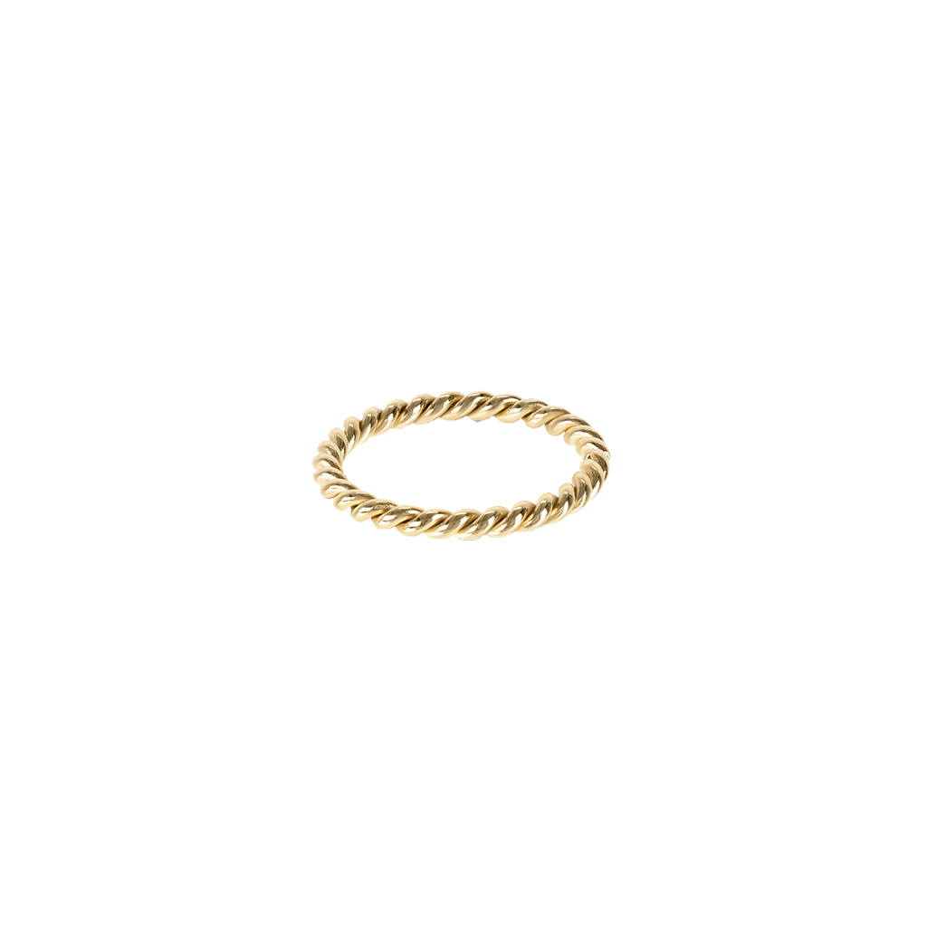 Imagem de um único anel de aço torcido com acabamento em tom de ouro, apresentando um design semelhante a uma corda com uma série de ranhuras e sulcos helicoidais que lhe dão uma aparência texturizada.