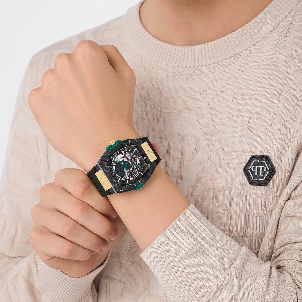 The Skeleton Auto Black 44mm