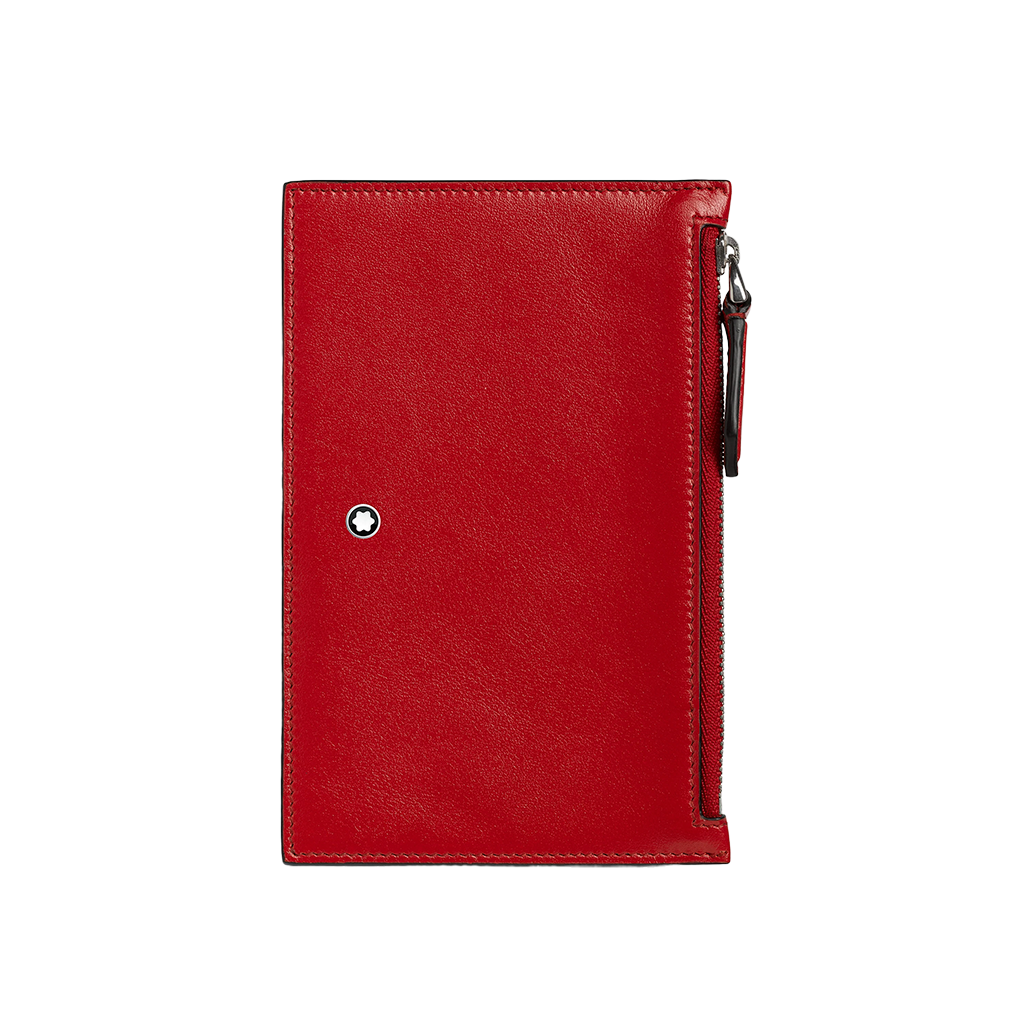 Carteira de couro vermelha da Montblanc com orientação vertical, apresentando um fecho de botão de pressão em tom prateado e um compartimento com zíper lateral. A carteira exibe o emblemático emblema branco da Montblanc perto do canto inferior direito, indicativo do status de luxo da marca. A textura do couro parece lisa e a cor é vibrante, sugerindo material e artesanato de alta qualidade.