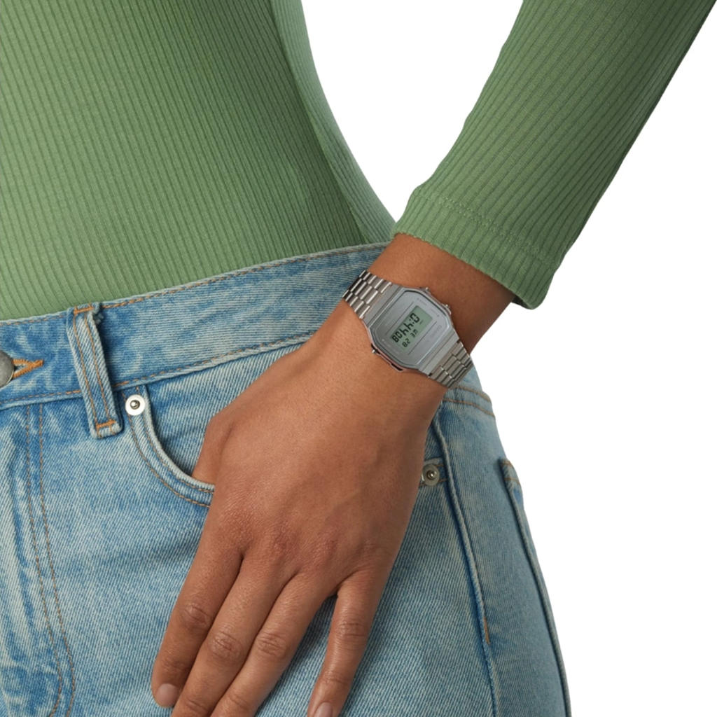 Vintage Iconic Silver