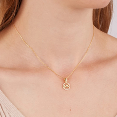 Colar Premium Pavé Logo Charm Gold-Tone