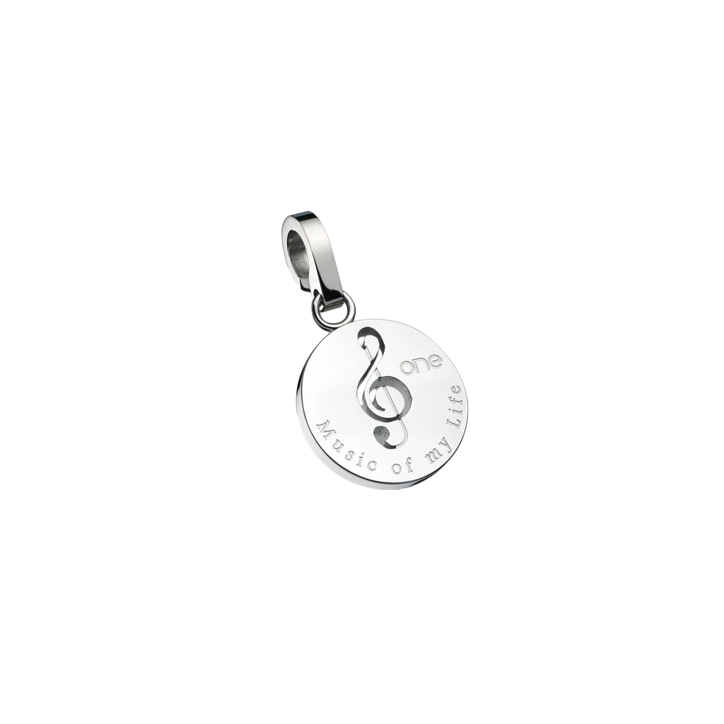 Charme de aço inoxidável polido da ONE apresentando um símbolo de clave de sol no centro com a palavra “one” acima e a frase “music of life” abaixo. O charm tem uma forma circular com um pequeno furo no topo, preso a um laço simples para pendurar.